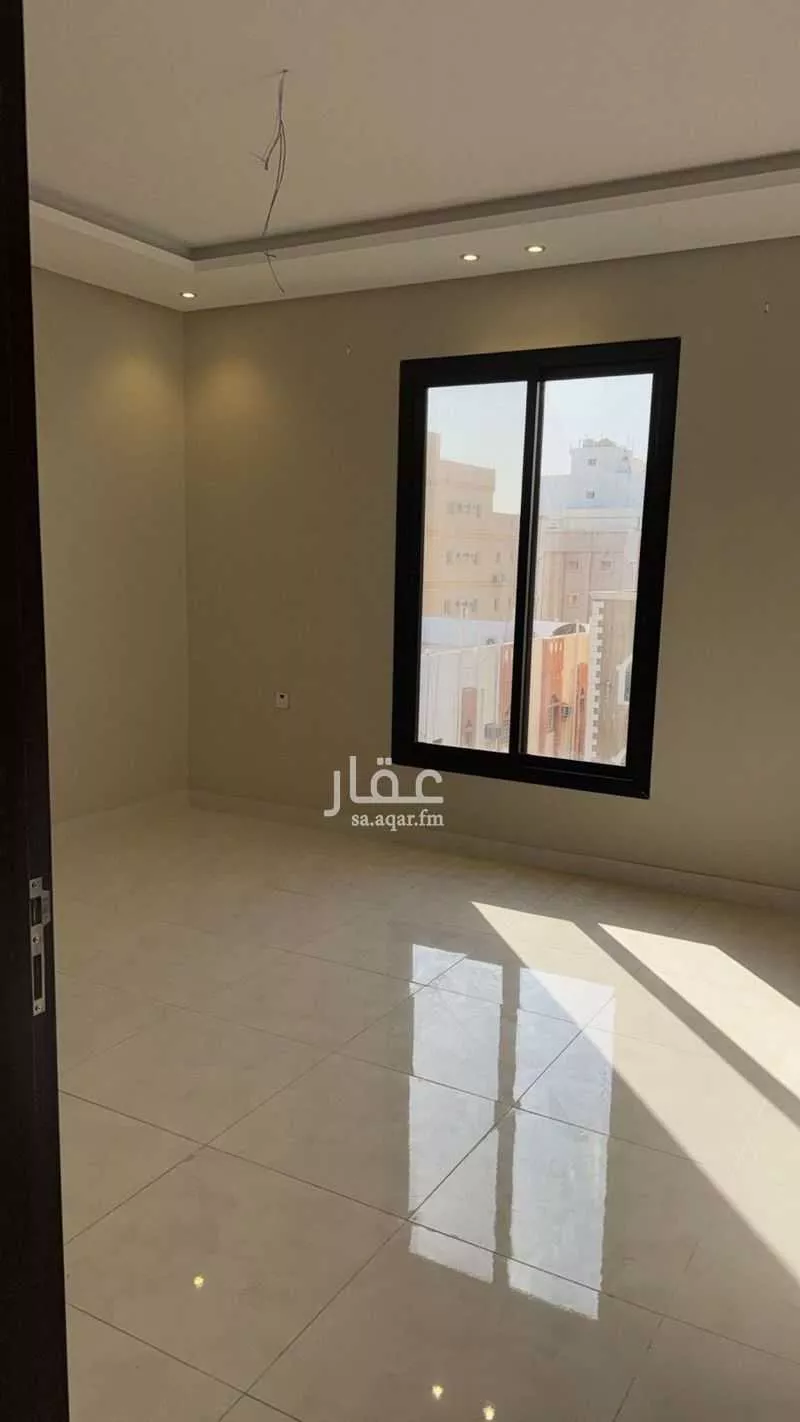 شقة 5 غرف في الصفا 2