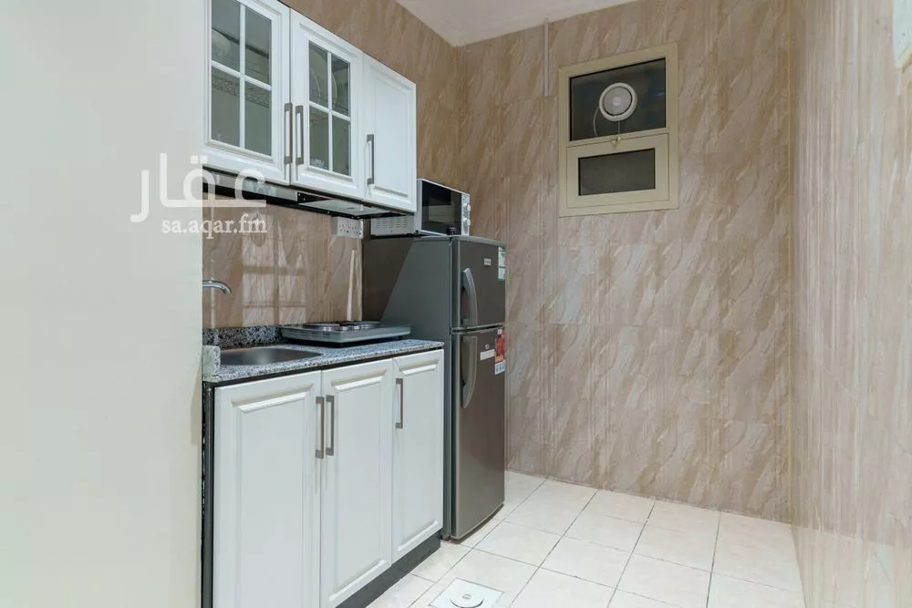 1 bedroom apartment in Ishbiliyah 6