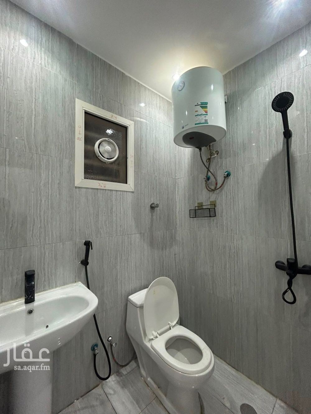 2 bedroom apartment in Ishbiliyah, Riyadh 7