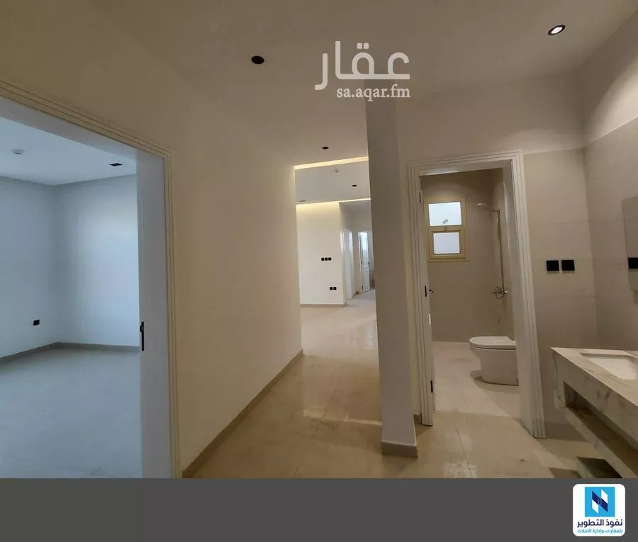 عمارة 916 م² في العارض 9