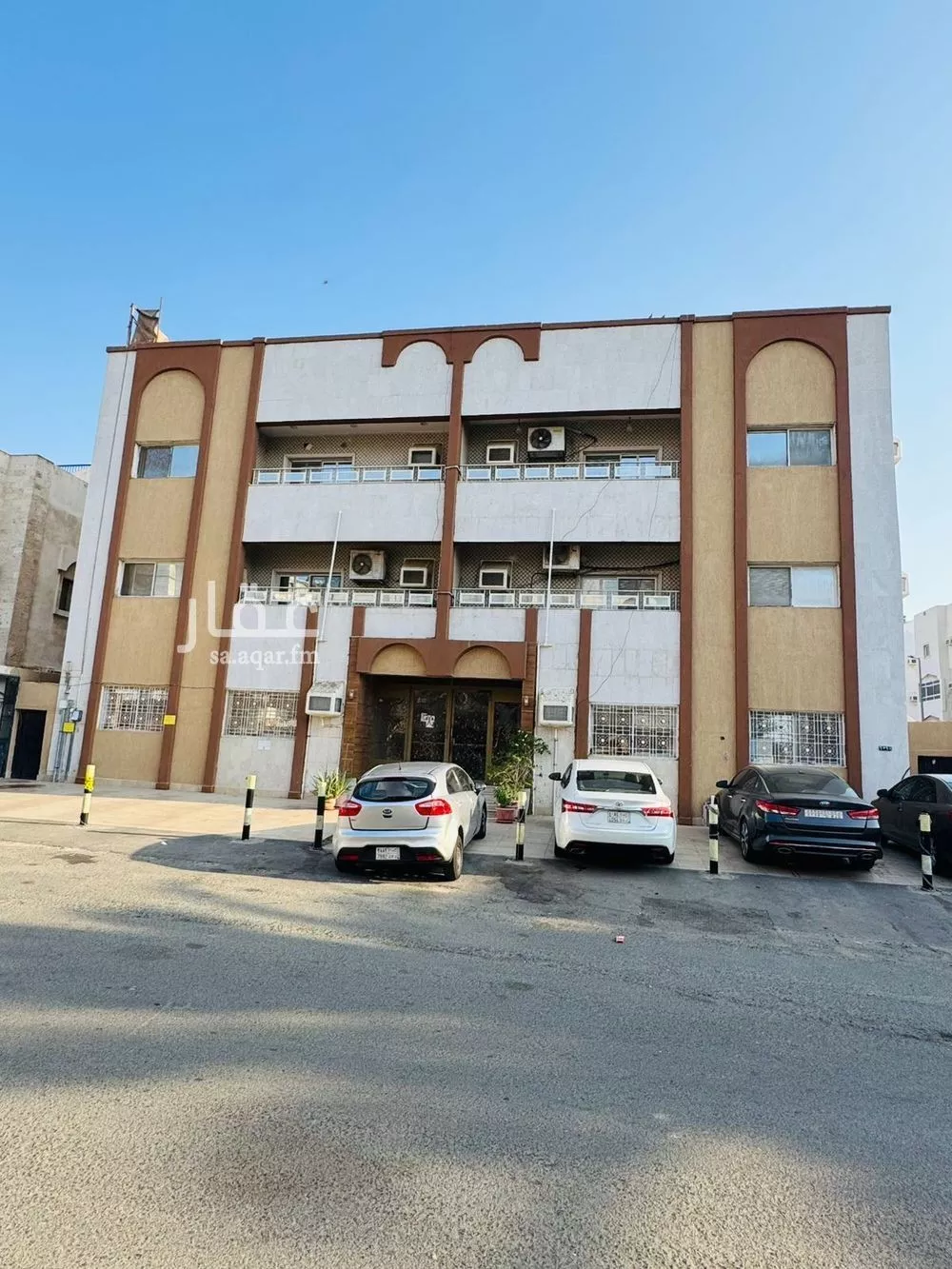 600 sqm building in Al Bawadi 2
