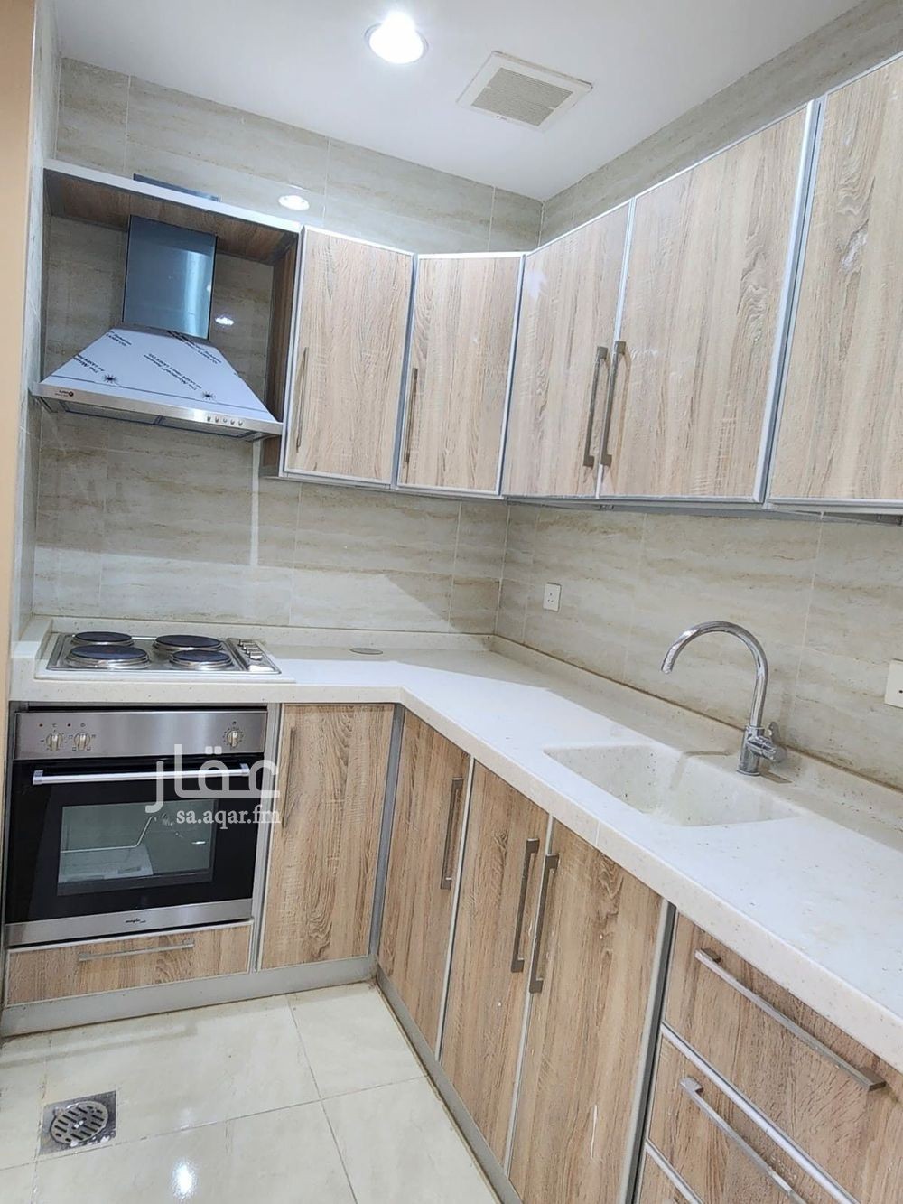2 bedroom building in Al Rawdah, Jeddah 9