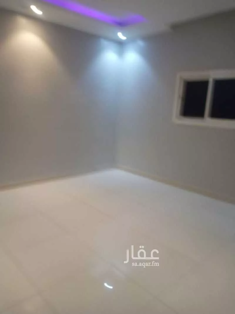 2 bedroom apartment in Al Yasmin 4