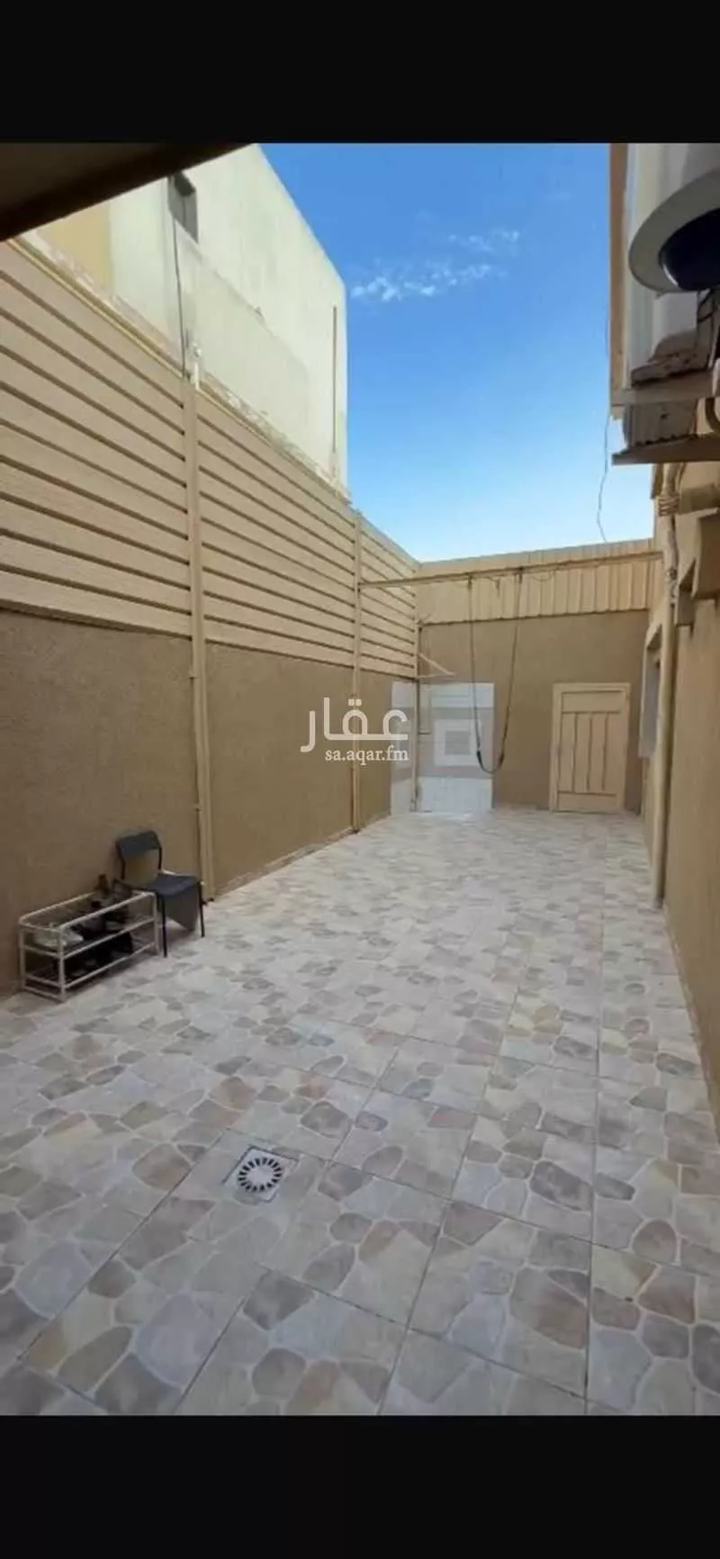 عمارة 550 م² في الروضة 5