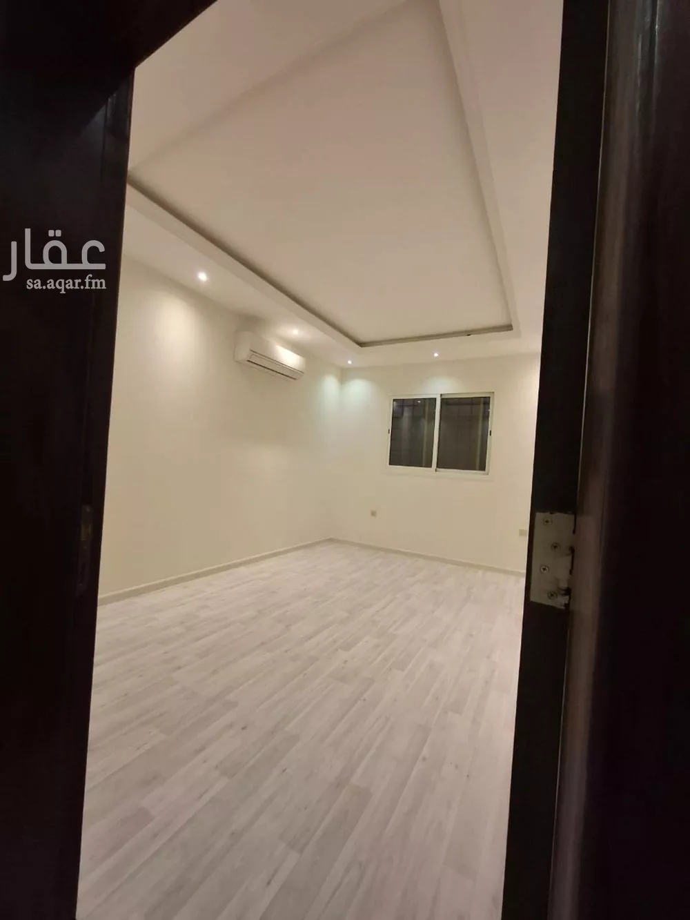 دور 5 غرف في الملقا 4