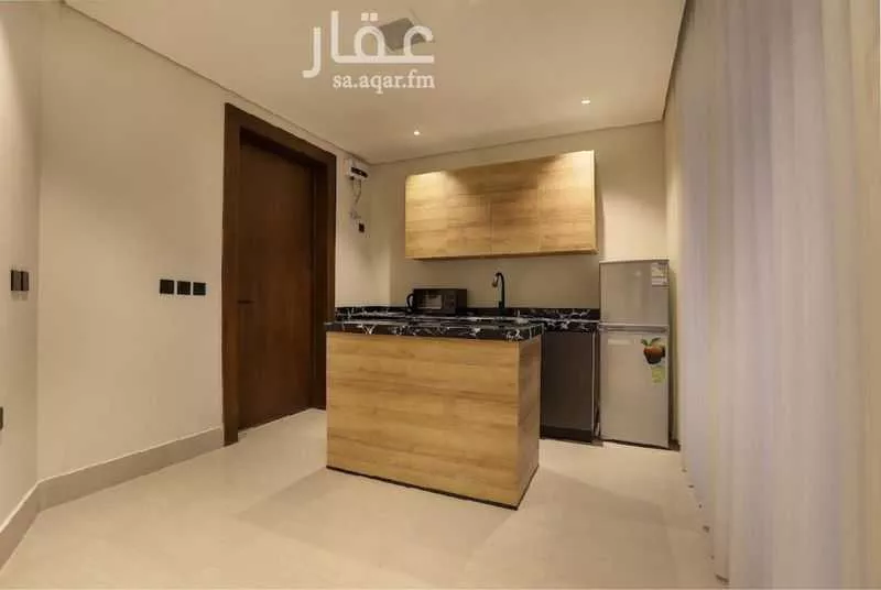 شقة 1 غرف في العقيق 5