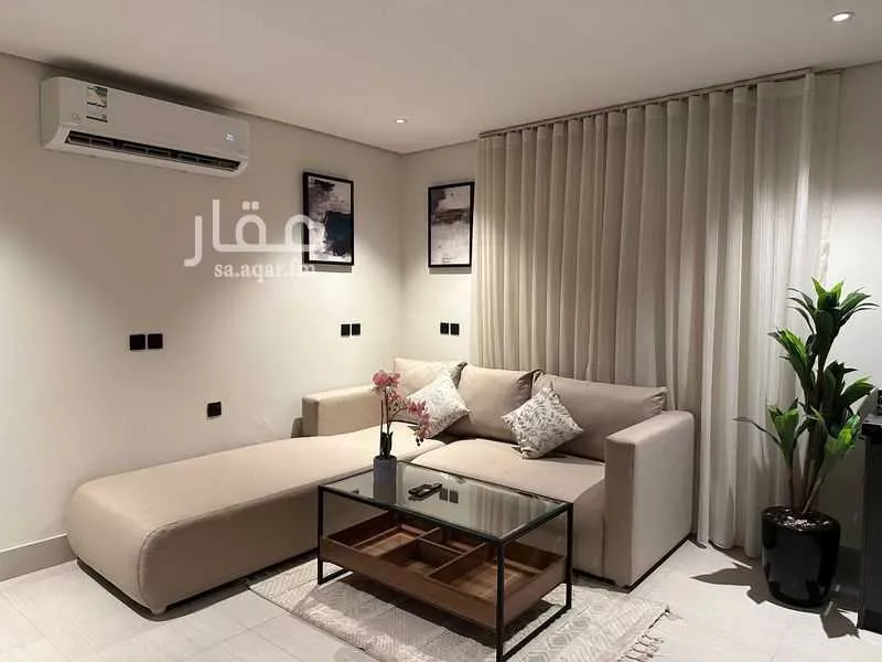 شقة 1 غرف في العقيق 7