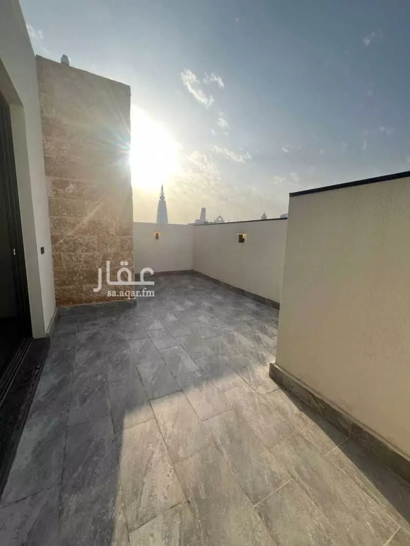 2 bedroom floor in Al Olaya 14