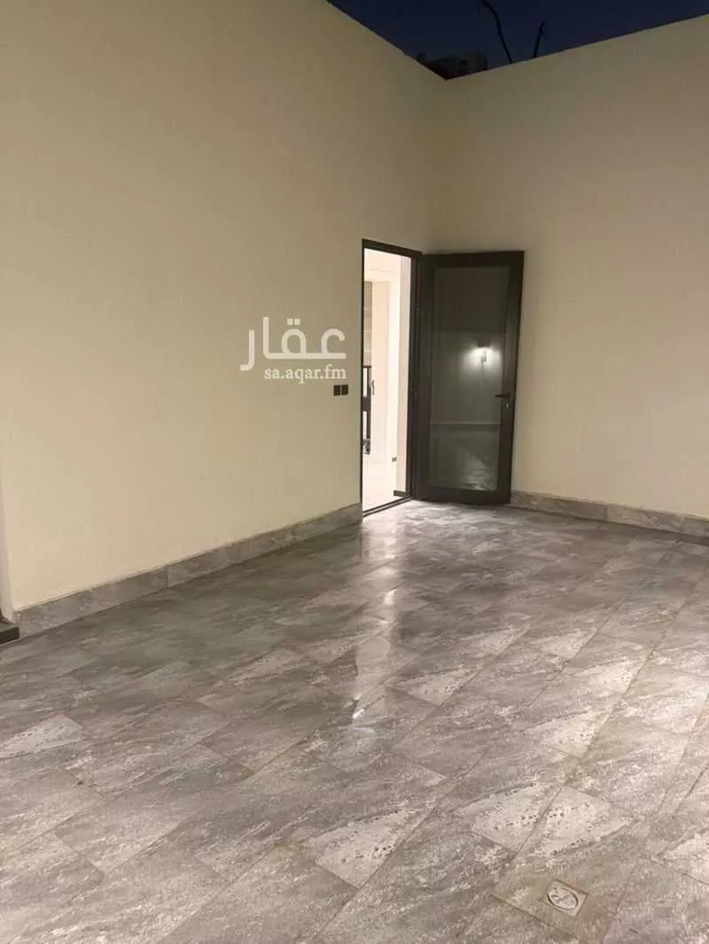 2 bedroom floor in Al Olaya 18