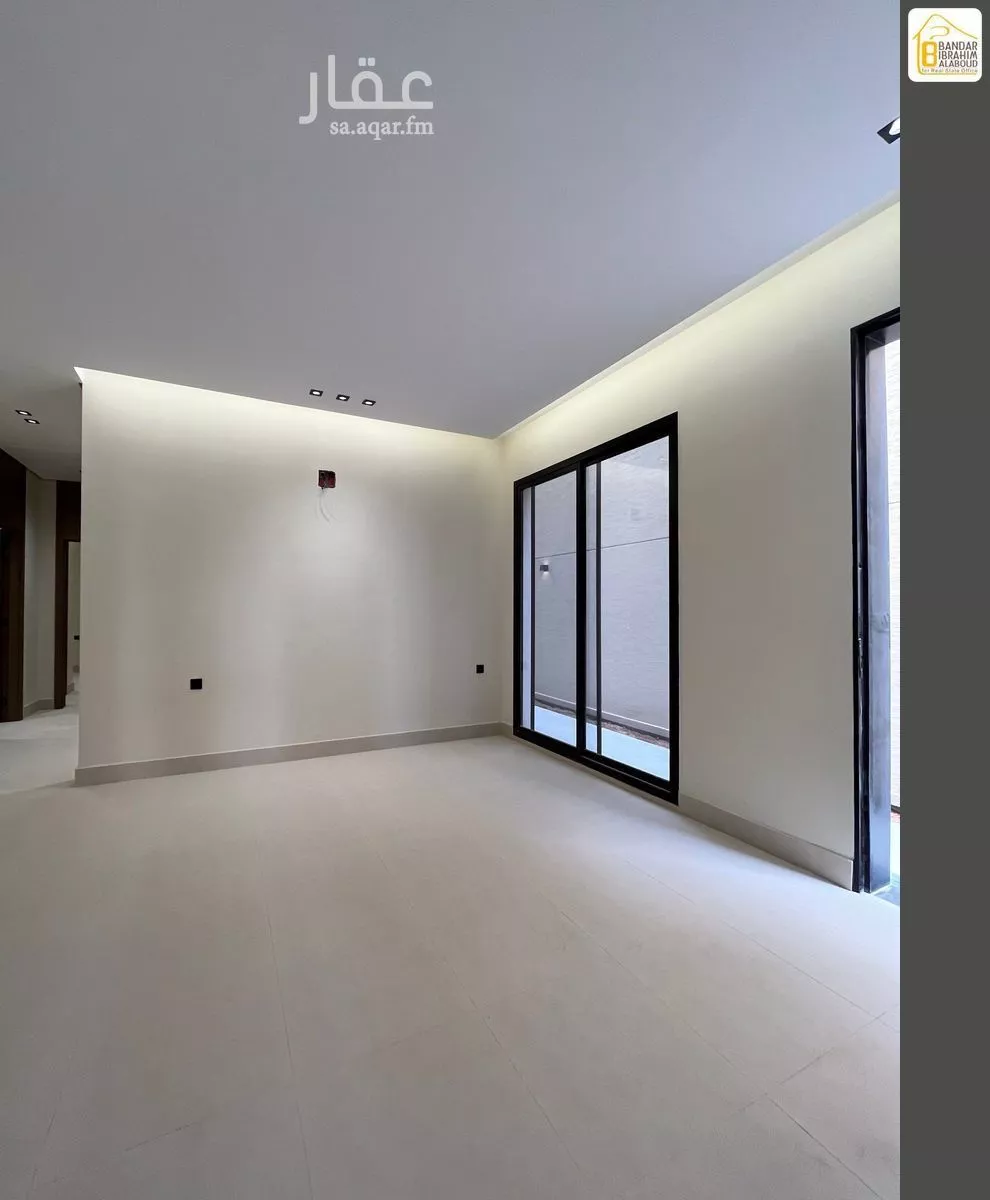 10 bedroom villa in Al Janadriyah 8