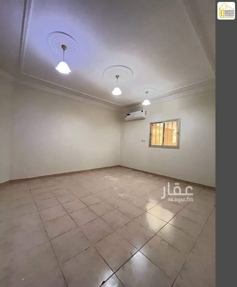 دور 4 غرف في النرجس 10