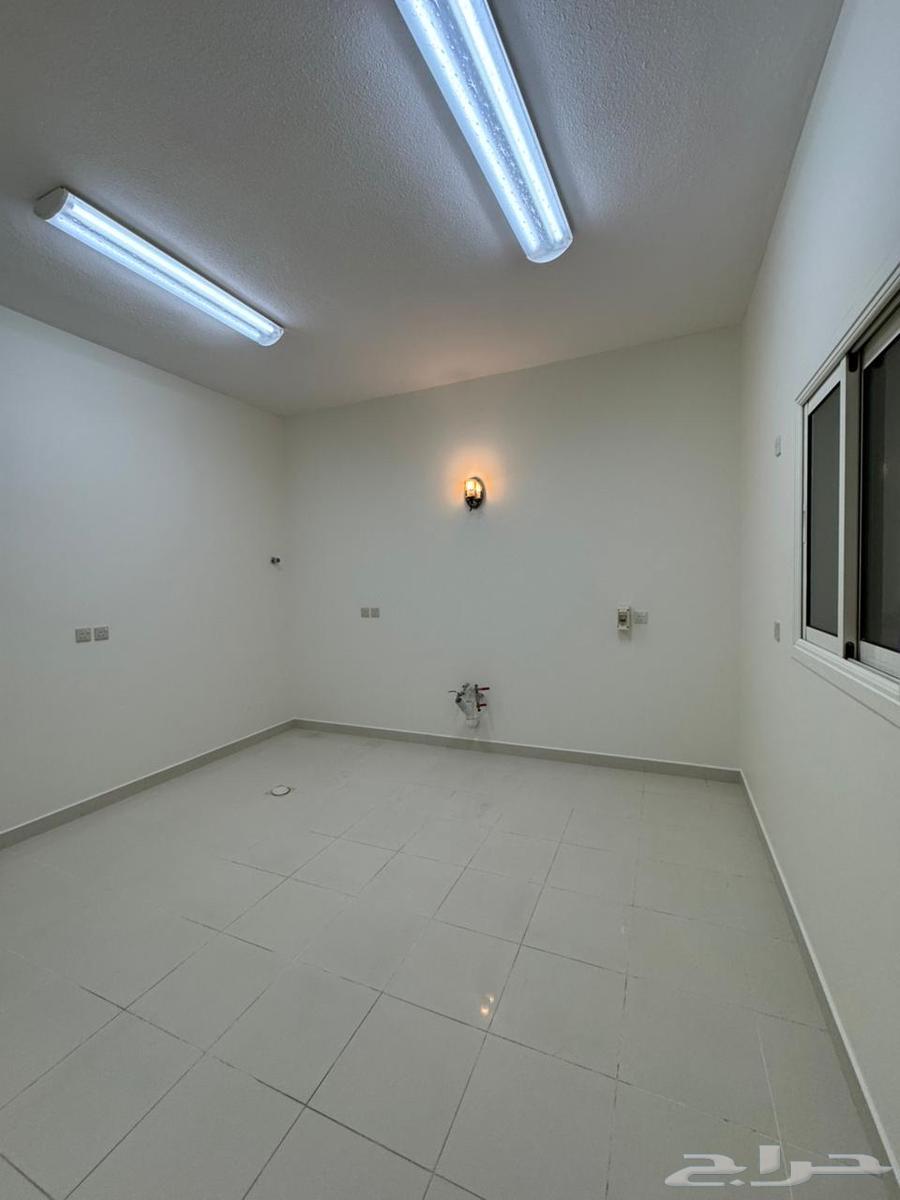 10 bedroom villa in Al Khuzama, Riyadh 27