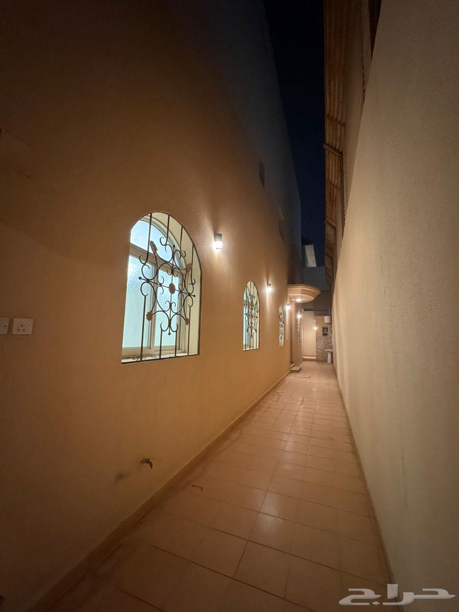 10 bedroom villa in Al Khuzama, Riyadh 9