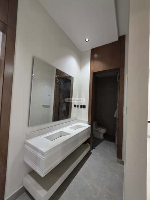 5 bedroom villa in Al Wisam 2