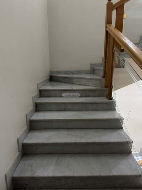 فيلا 5 غرف في الربوة 4