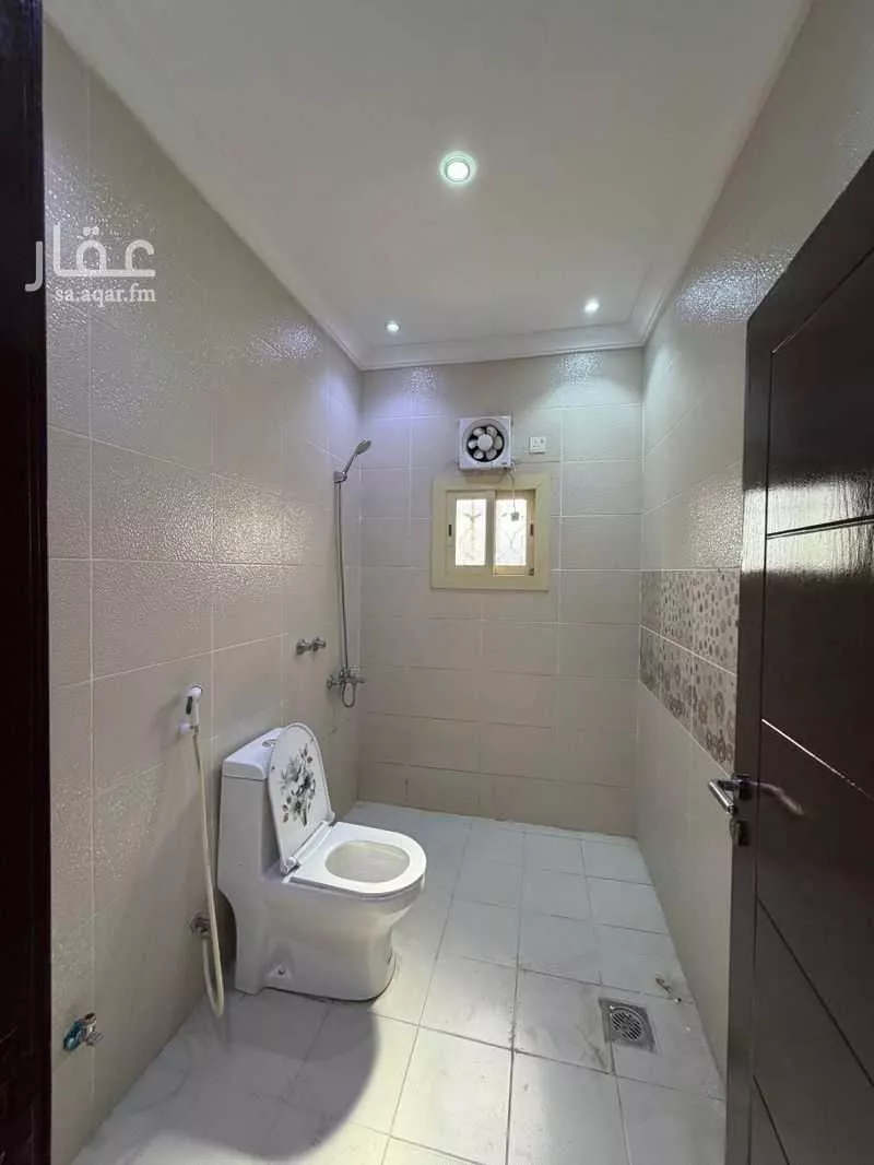 4 bedroom apartment in Al Kawthar, Jeddah 7