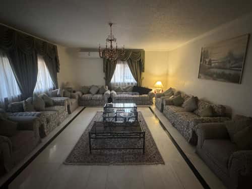 10 bedroom villa in Al Rabwa 18