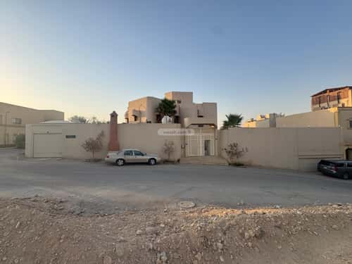 10 bedroom villa in Al Rabwa 4