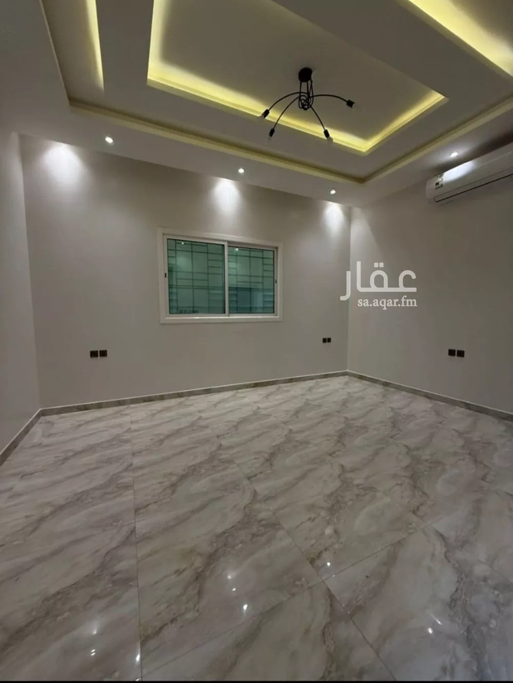 فيلا 6 غرف في النرجس 19
