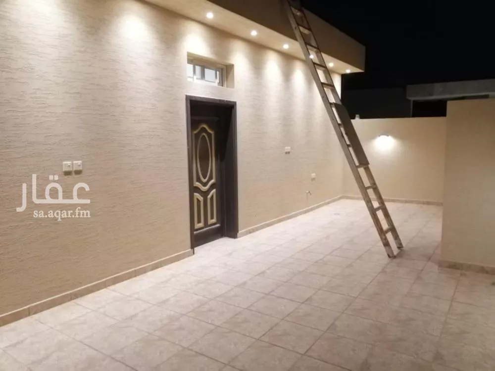 فيلا 6 غرف في النرجس 6