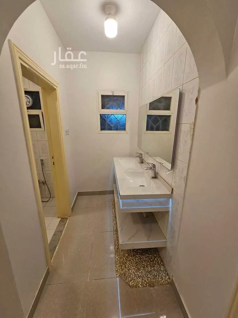 8 bedroom villa in Al Rawdah, Riyadh 13