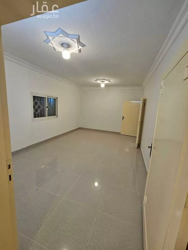 فيلا 8 غرف في الروضة 4