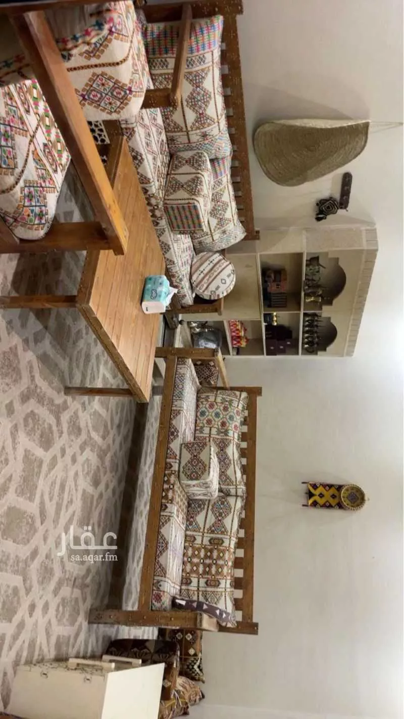 5 bedroom villa in Al Rimal 7