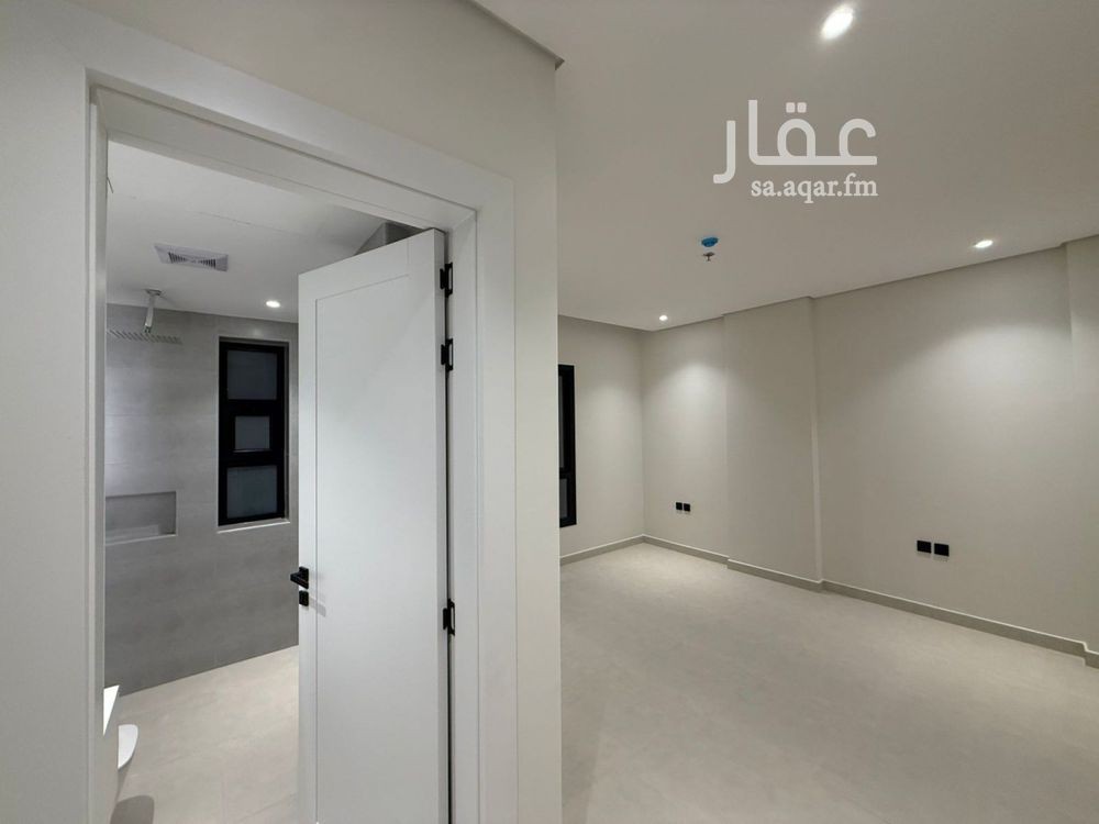 3 bedroom apartment in Al Fanar, Eastern Province 4