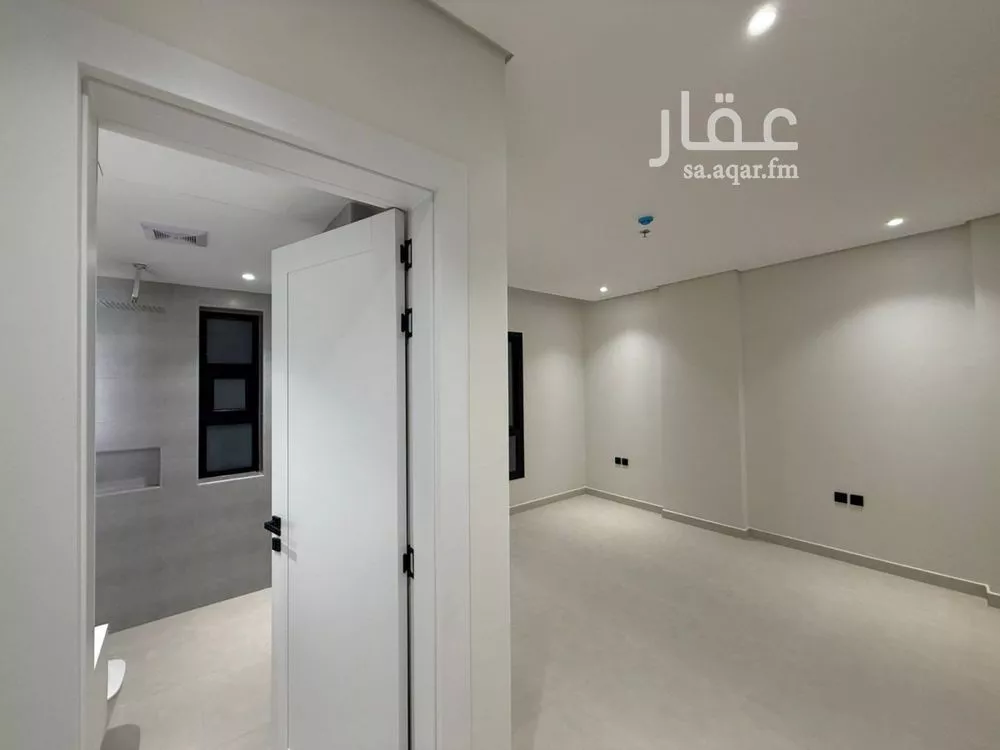 3 bedroom apartment in Al Fanar, Eastern Province 4