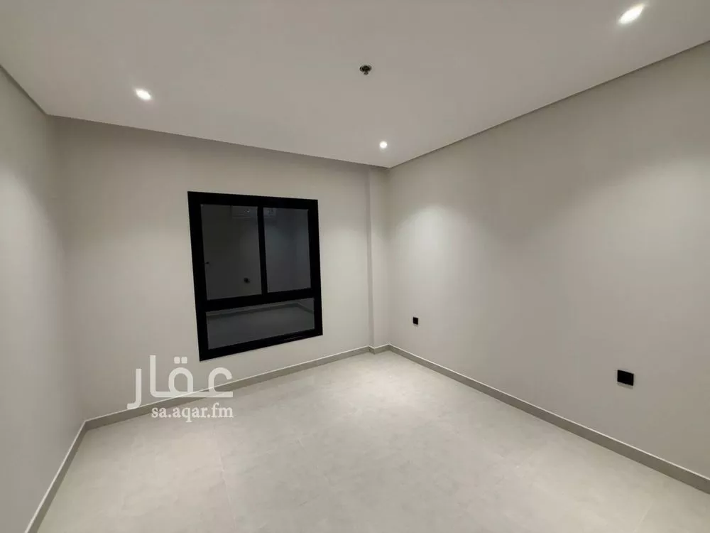 3 bedroom apartment in Al Fanar, Eastern Province 9
