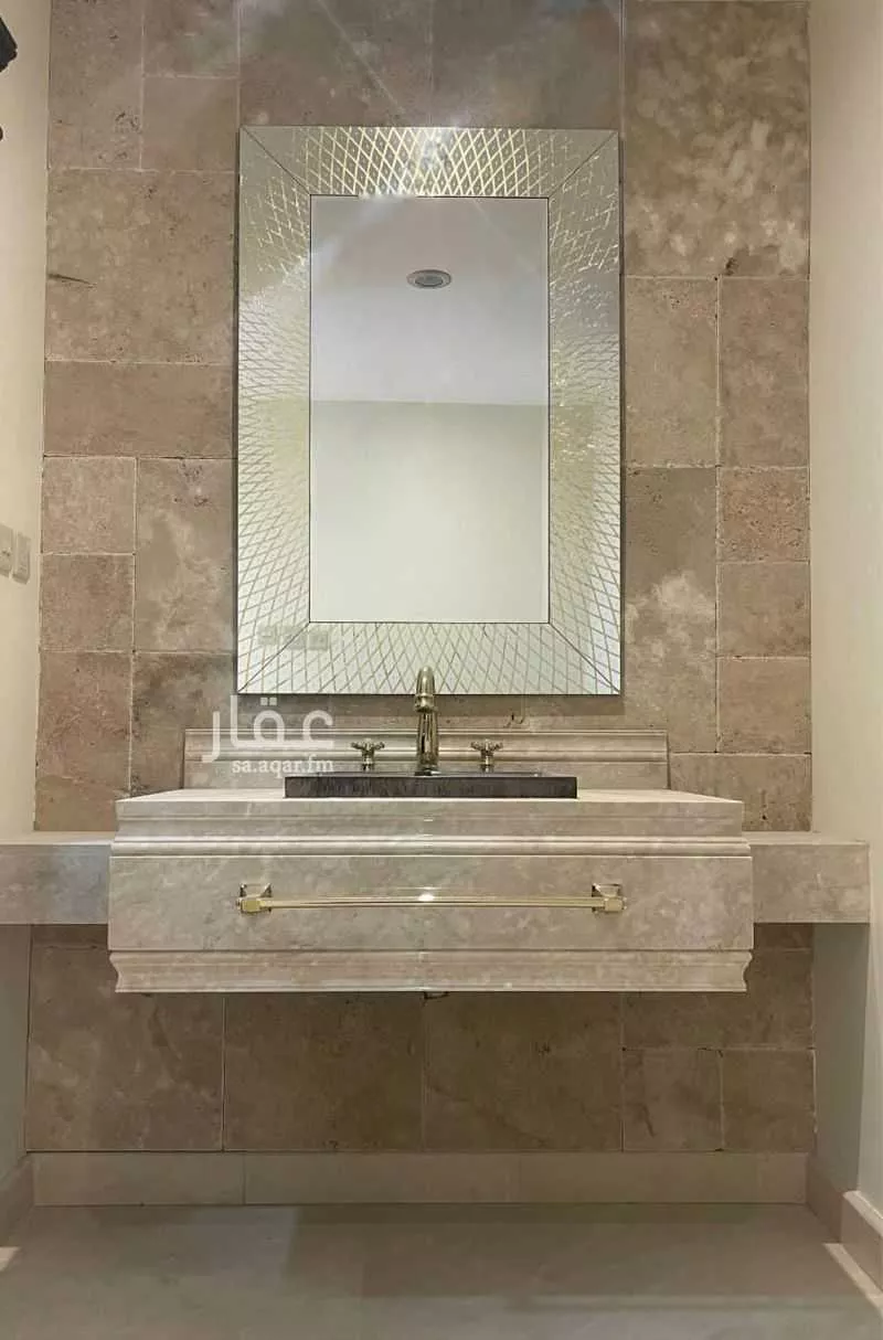 4 bedroom villa in Al Malqa, Riyadh 4