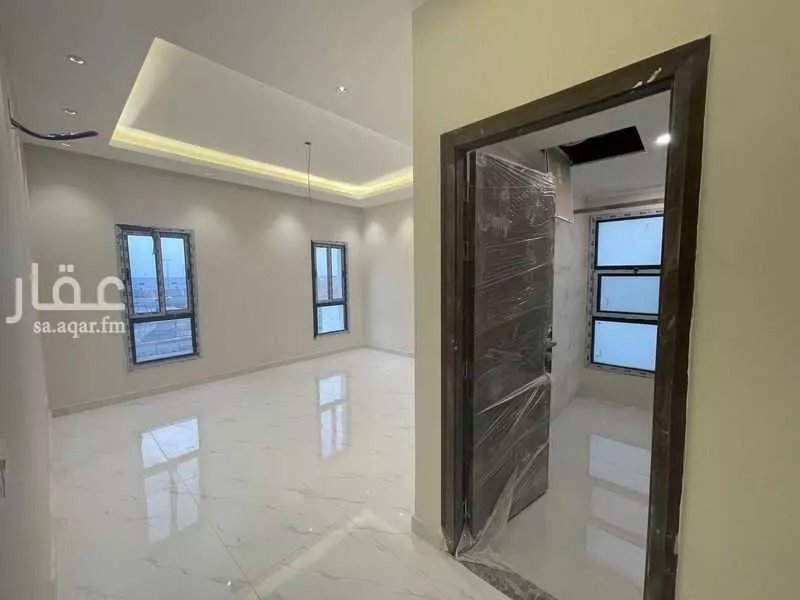 8 bedroom villa in Al Janadriyah 21