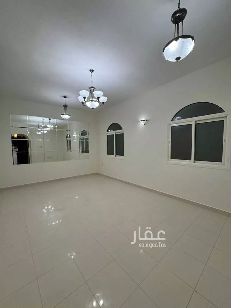 10 bedroom villa in Irqah, Riyadh 11