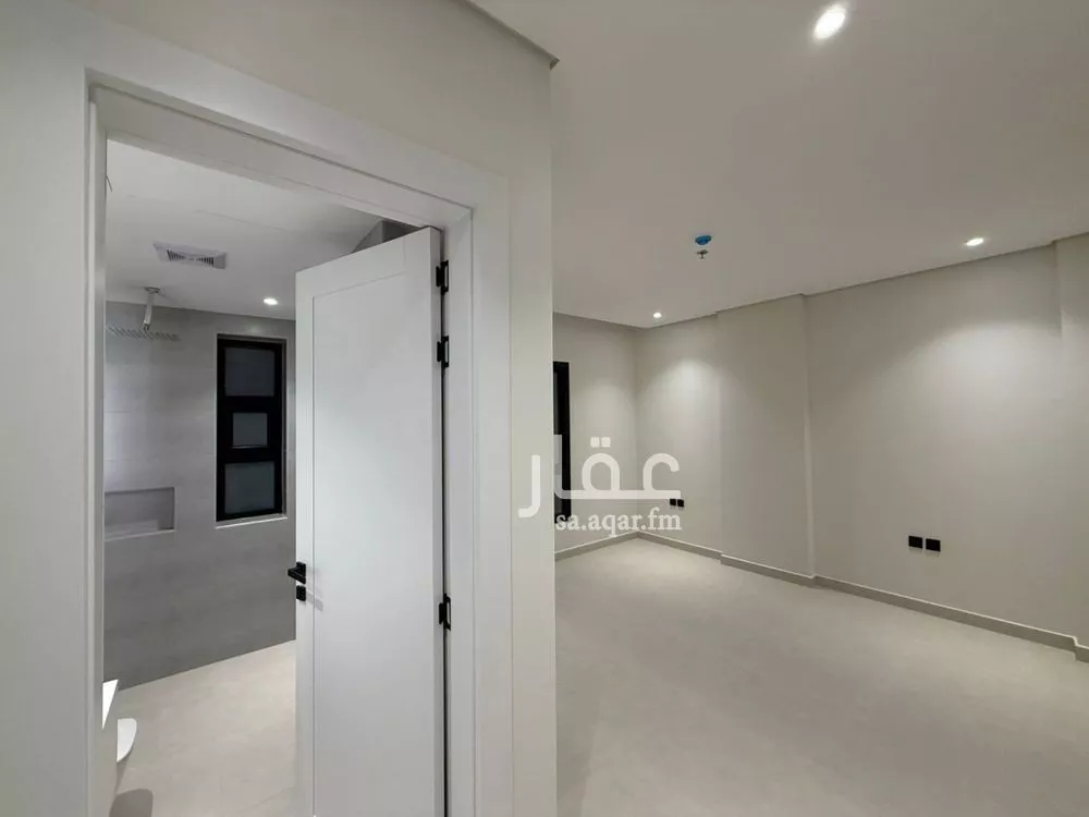 3 bedroom apartment in Al Fanar, Eastern Province 5