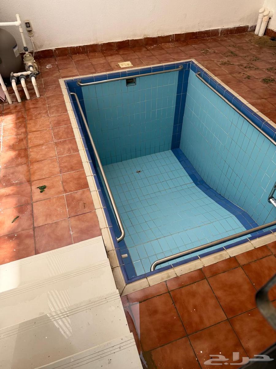 6 bedroom villa in Al Nahda 9