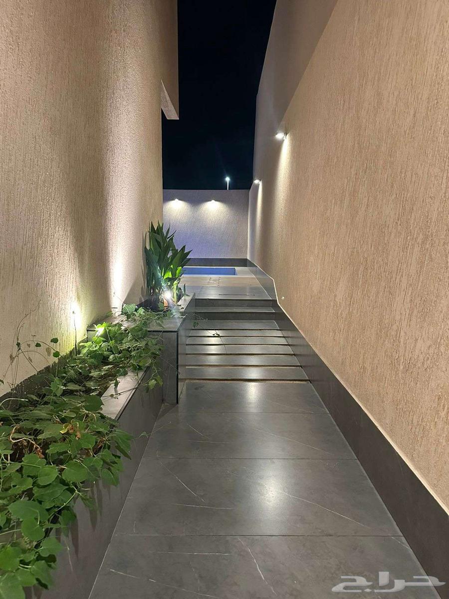 5 bedroom villa in Abhur North 8