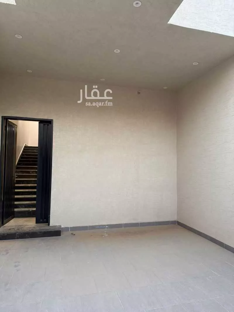 5 bedroom villa in King Faisal, Riyadh 15