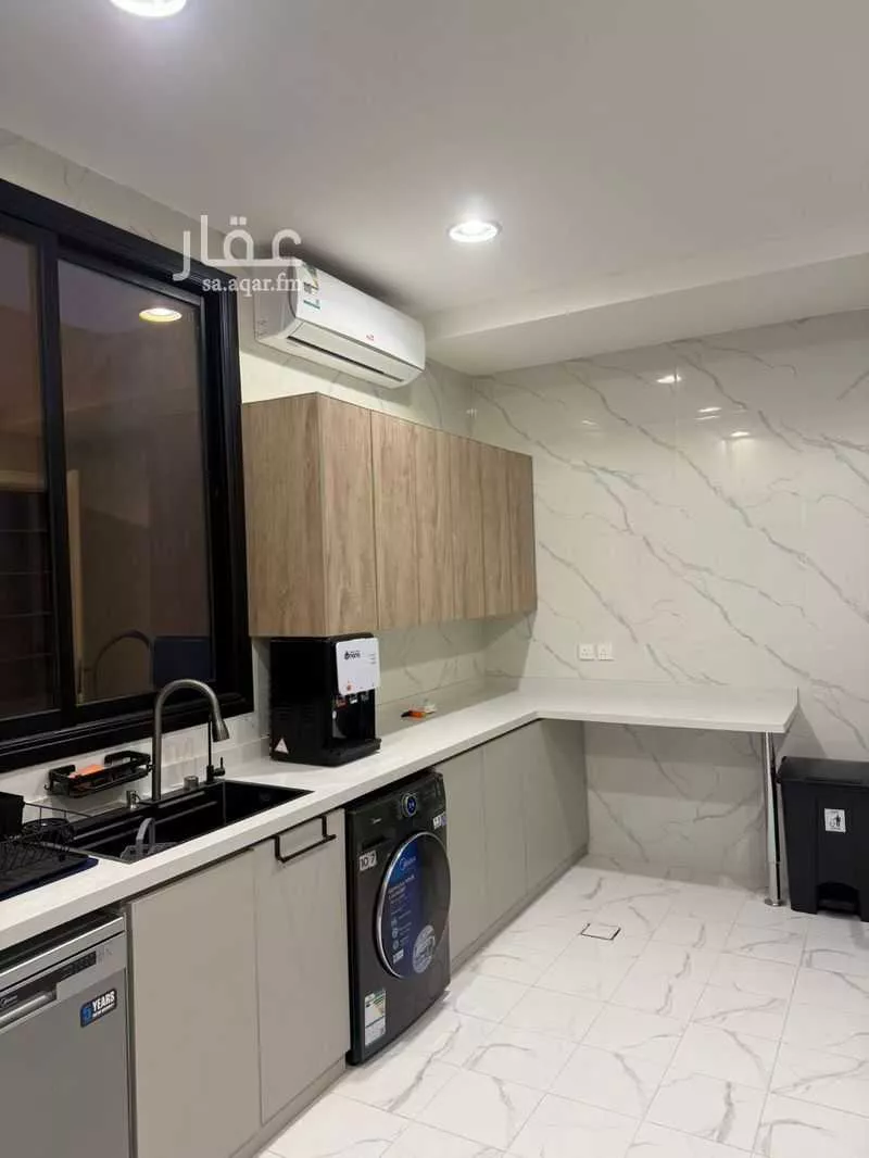 5 bedroom villa in King Faisal, Riyadh 16