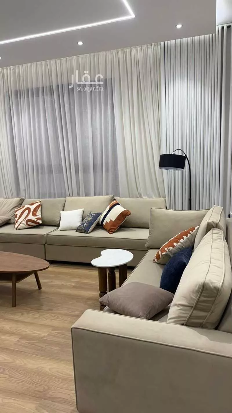5 bedroom villa in King Faisal, Riyadh 10