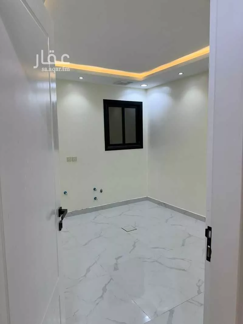 شقة 4 غرف في العريجاء الغربية 8