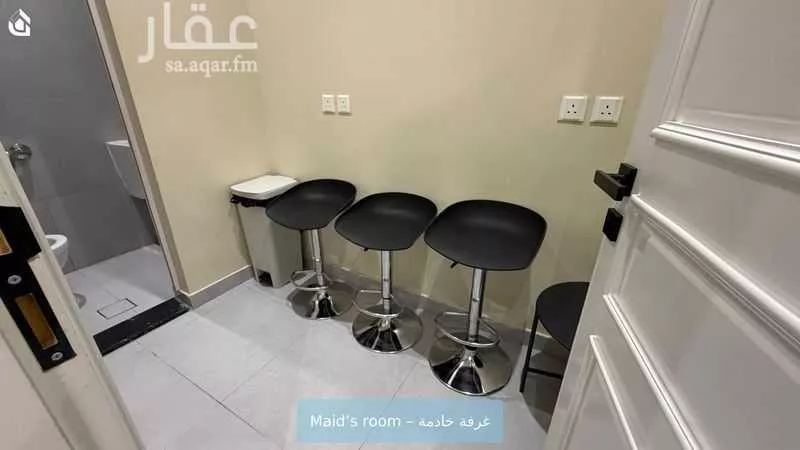 شقة 3 غرف في الملقا 14