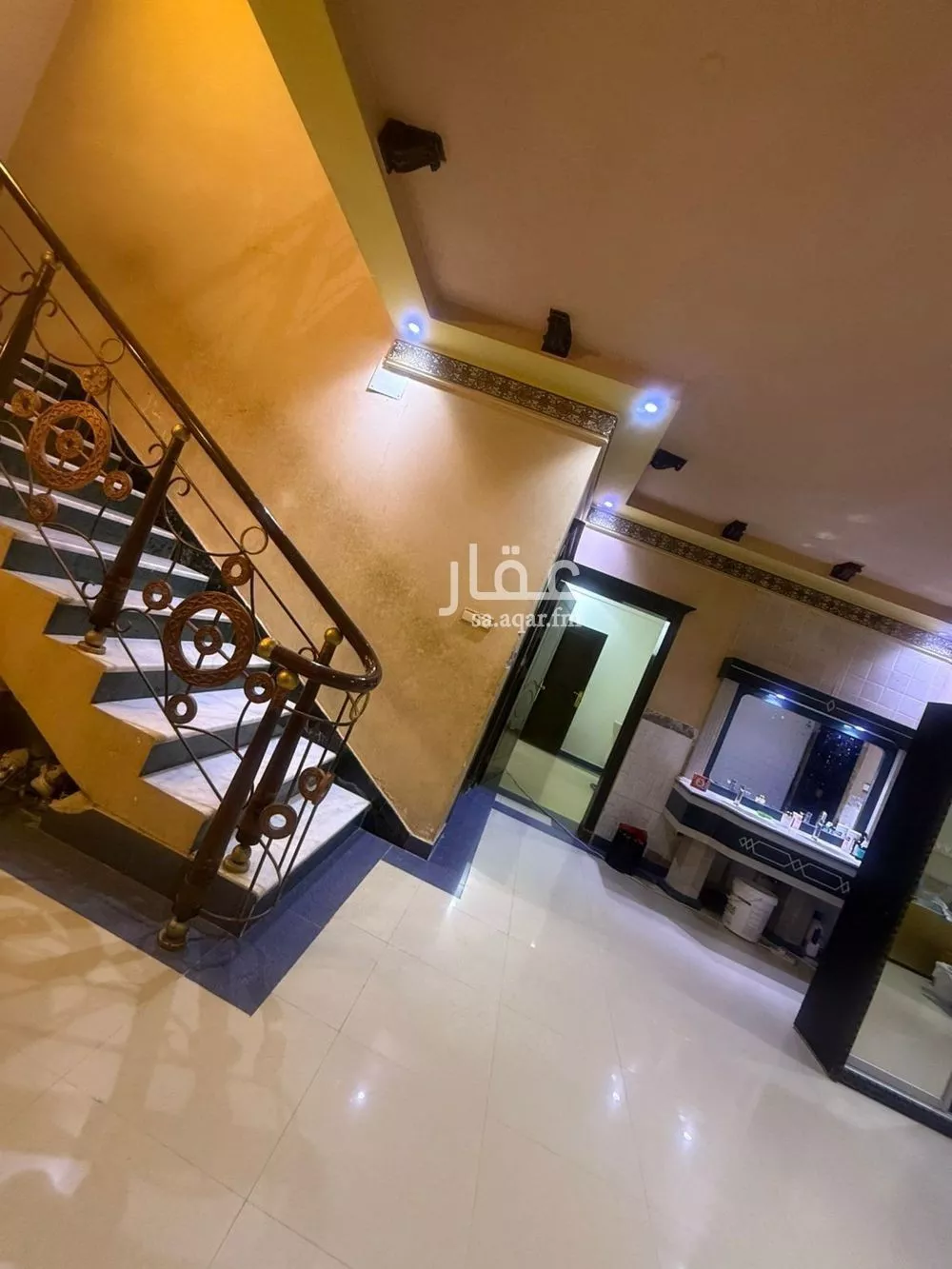 فيلا 9 غرف في اليرموك 7