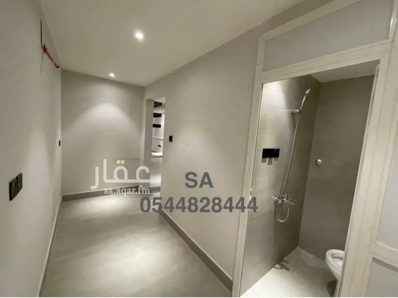 4 bedroom apartment in Al Qairawan 9