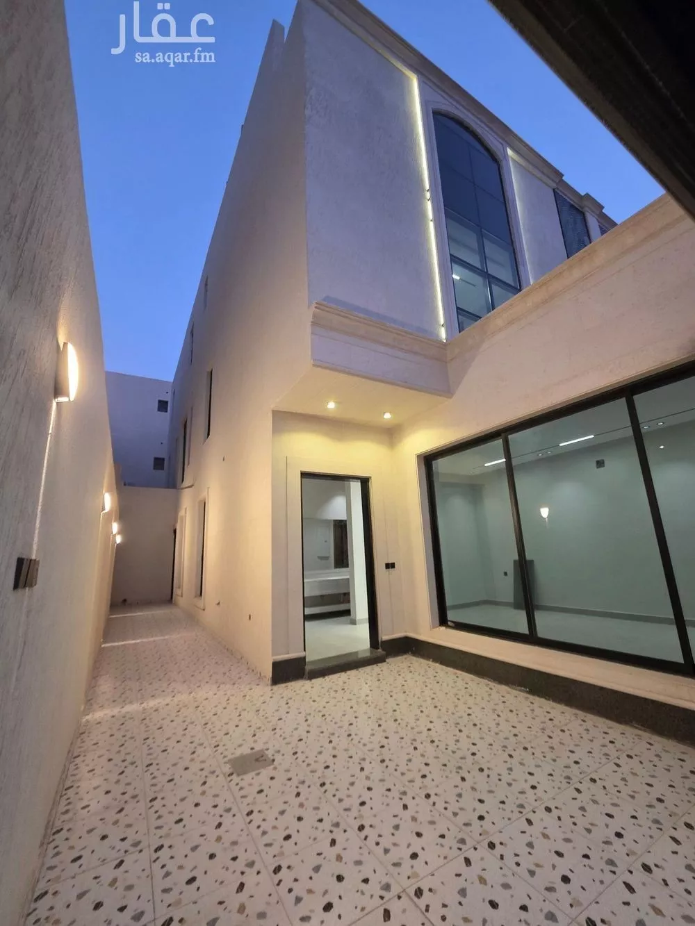 5 bedroom apartment in Ash Sharq 13