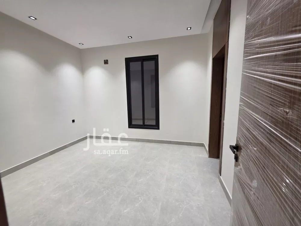 5 bedroom apartment in Ash Sharq 7