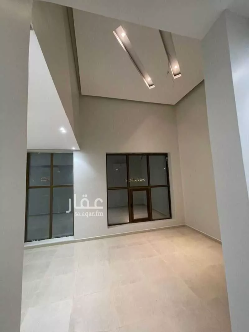 8 bedroom villa in Al Buhairah, Eastern Province 17