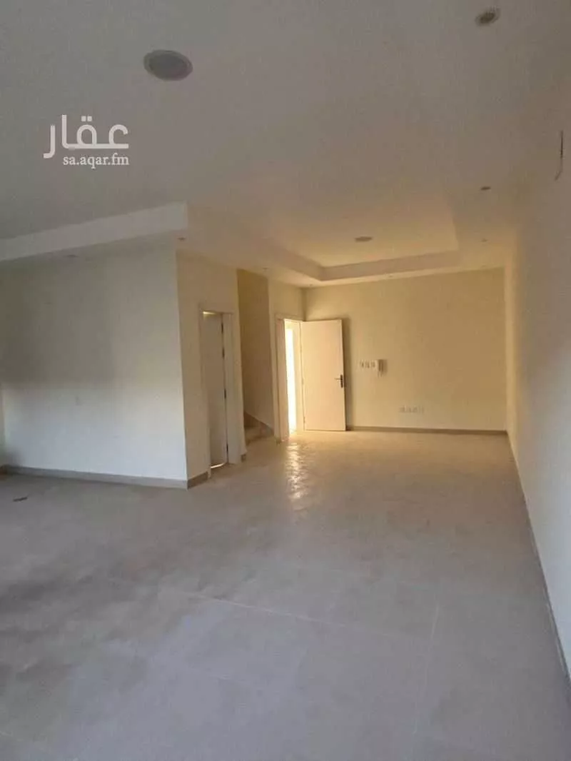 4 bedroom villa in Al Buhairah, Eastern Province 6