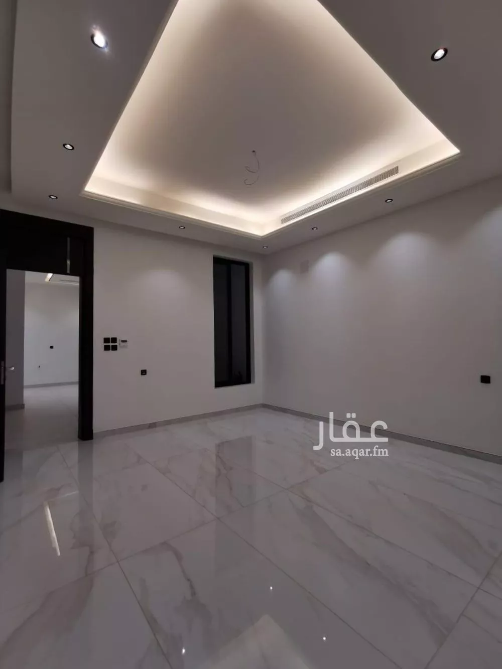 فيلا 5 غرف في البساتين 11