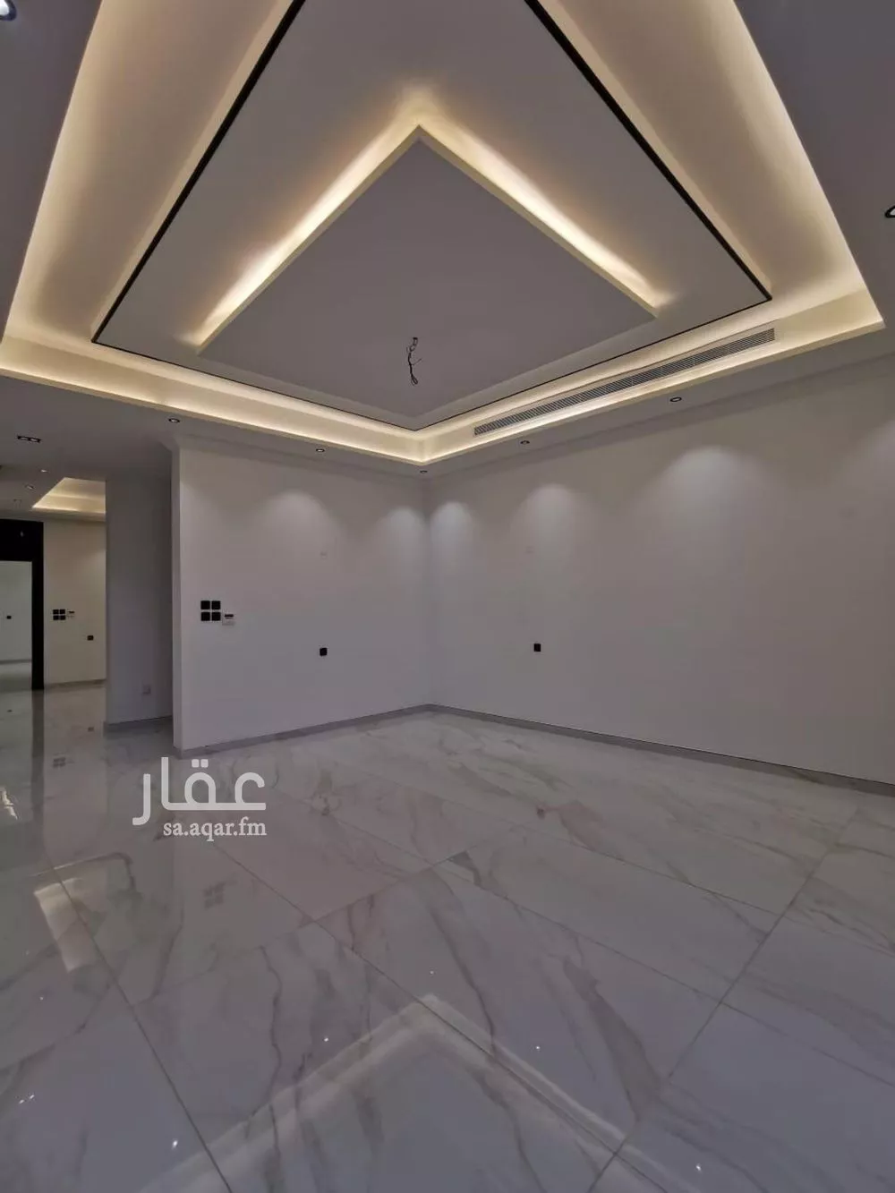 فيلا 5 غرف في البساتين 13