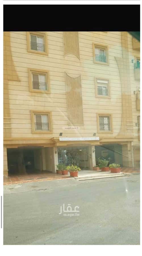 10 bedroom villa in Al Marwa 5